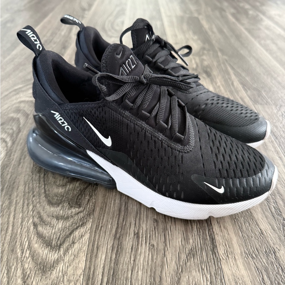 Nike Air Max 270